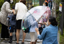 공무원 육아시간 ‘8세·초등2 이하’로 확대…내달 2일부터 시행하다