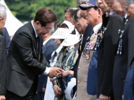 “기억하고, 기록하고, 책임을 다하겠습니다”