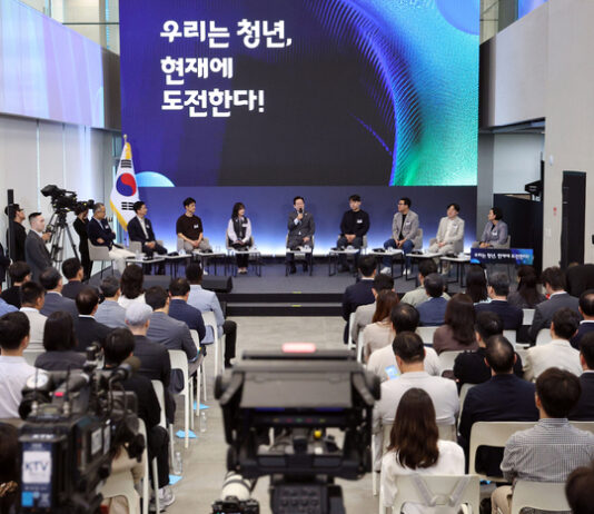 5개 정부위원회 청년위원, 국민추천제로 선발…청년 참여 확대